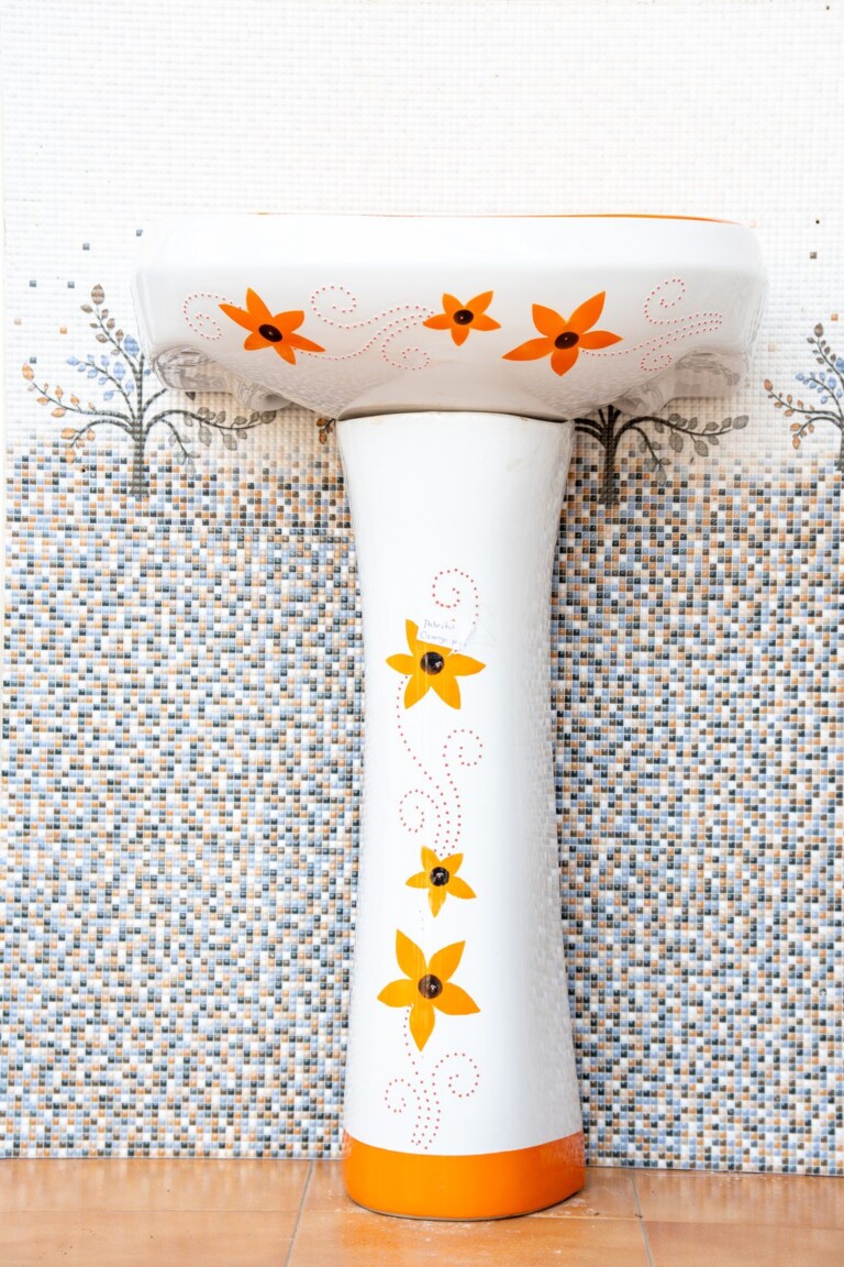 Floral Pedestal Basin Orange